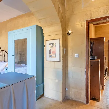 Apartment Bebbuxija Pool Gozo - Happy *