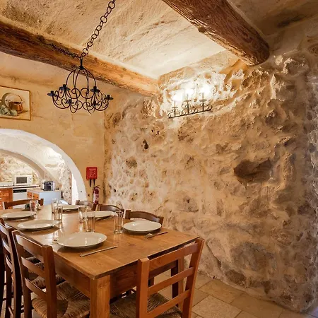 Apartment Bebbuxija Pool Gozo - Happy
