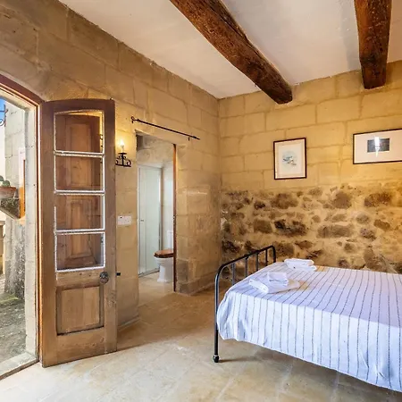 Apartment Bebbuxija Pool Gozo - Happy *