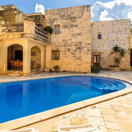 Bebbuxija Pool Gozo - Happy Xaghra
